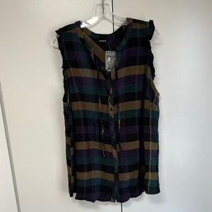 Torrid sleeveless tank